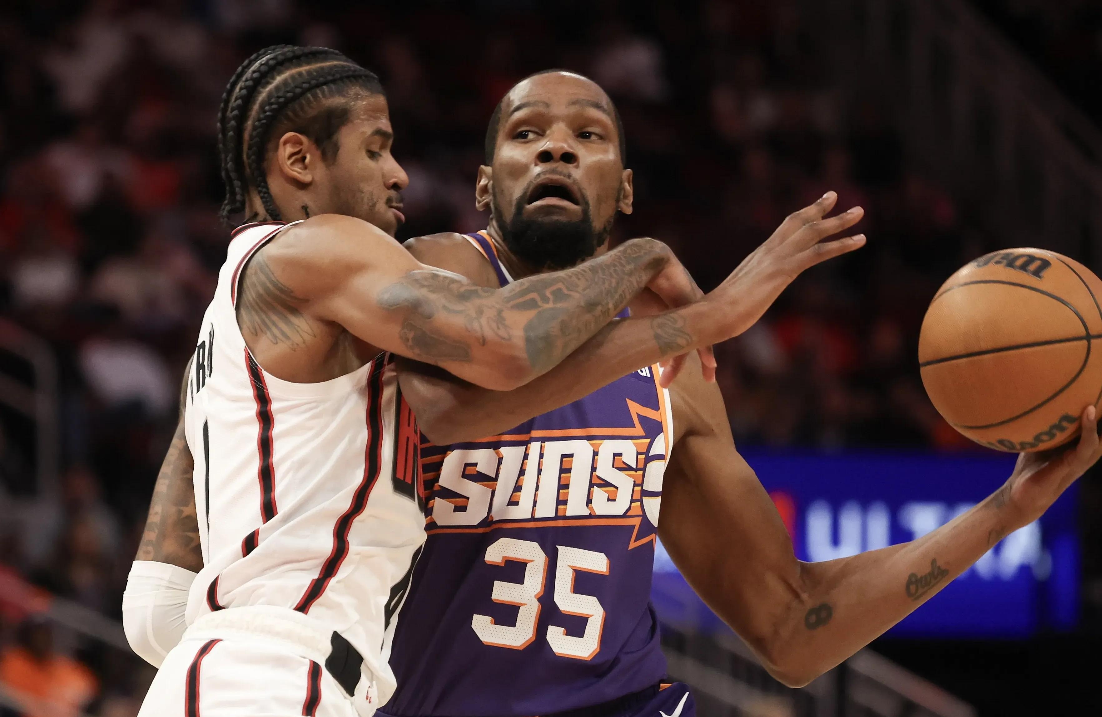 今夜休斯敦火箭调整名单以备足总杯，止住颓势环节打磨，媒体盛赞，数据趋势出现新变化